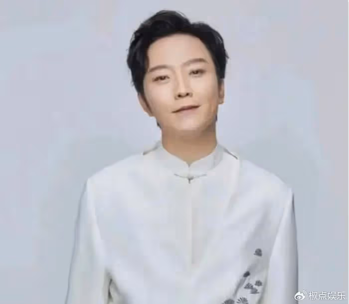 李玉剛跌落神壇?梅葆玖至死都不原諒,他們到底發生了啥?