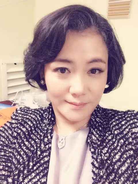 26年狂拍戲猝逝！50歲本土女星「財產被弟妹榨乾」被當搖錢樹　臨終前「器捐遺愛人間」拯救8人生命