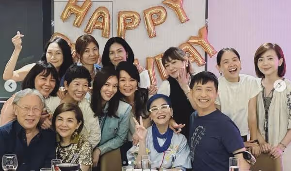 張小燕75歲大壽!演藝圈「5大咖皆到場」人脈不簡單 她驚喊「國際巨星也來了」全場歡呼
