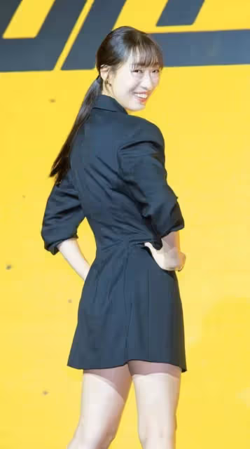 《假面女郎》李寒星爆紅, 漫畫照著她畫! 靠臉成話題焦點