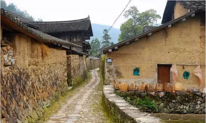 回顧:2000年浙江出現一「鬼村」,6年76人離奇身亡,真相是什麼