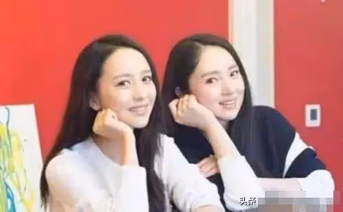 明星與替身的合影!周潤發妻片場探班「當場認錯人」 林志玲與替身合影「笑容如同雙胞胎」