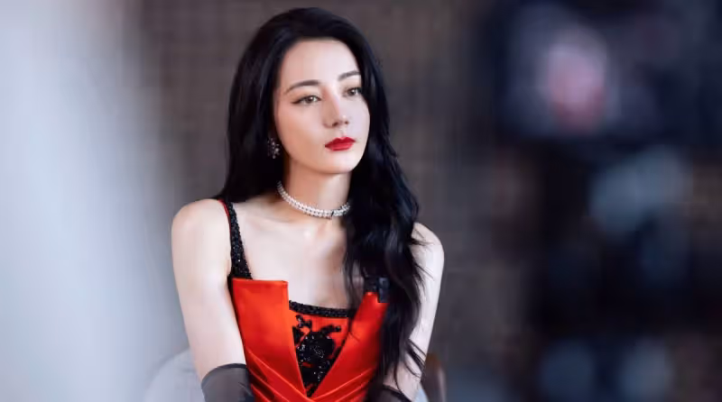 迪麗熱巴迎來職場劇,被爆與任嘉倫、范丞丞領銜,肖燕驚喜加盟