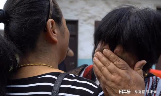 故事:母親去兒子家養老,只因做錯三件事,兒子把她送去養老院