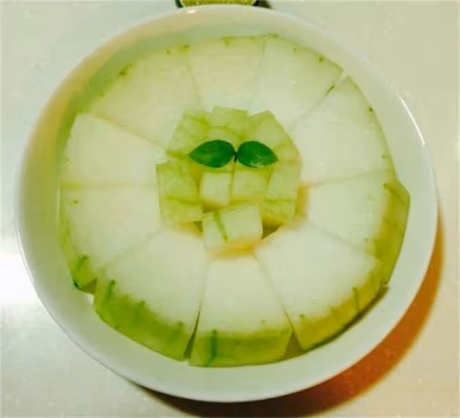 冬瓜最好吃的做法,放鍋里簡單蒸一蒸,清爽不油膩,好吃又營養