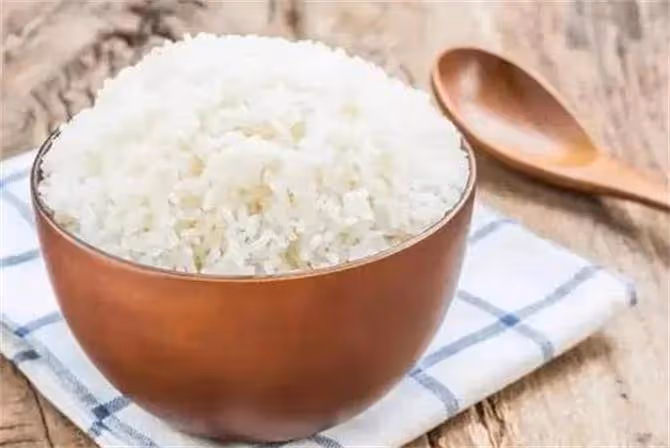 一碗米飯的碳水含量是多少?不知道減脂吃多少碳水?看完就懂了