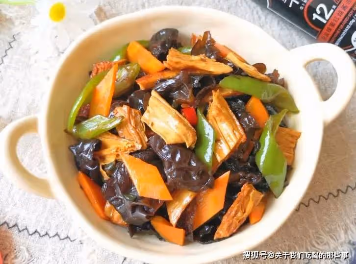 秋天寧可少吃肉,也要多吃這4種素菜,比肉還香,營養又美味