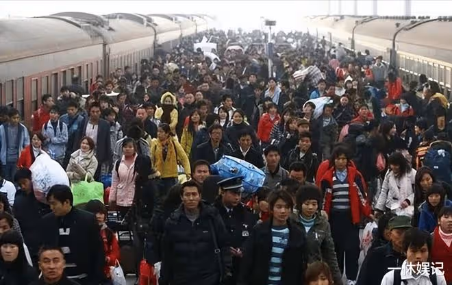 47歲「犀利哥」現狀：一張照片火遍全球，繁華落盡，略顯淒涼