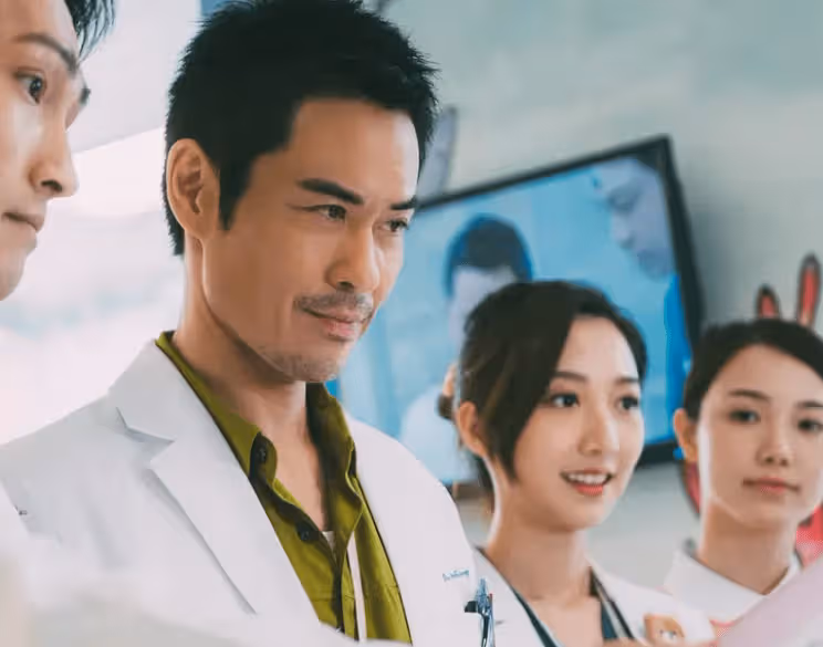 女子小22歲兒子小50歲!鄭嘉穎直言:我也沒辦法,但不後悔晚婚