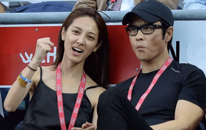 女子小22歲兒子小50歲!鄭嘉穎直言:我也沒辦法,但不後悔晚婚