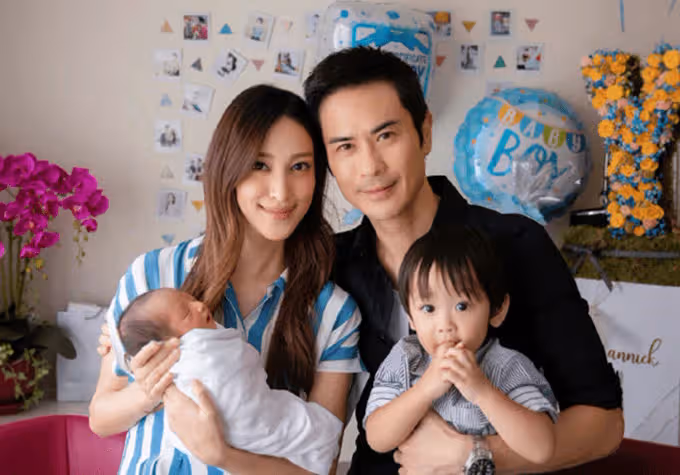 女子小22歲兒子小50歲!鄭嘉穎直言:我也沒辦法,但不後悔晚婚