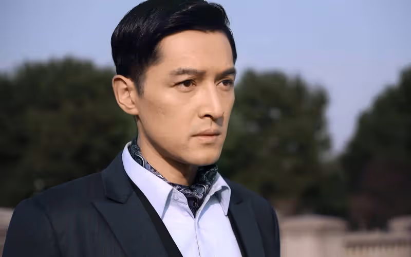 突發!胡歌半夜又「發瘋」,胡言亂語稱對不起太多人,精神狀態令人擔憂