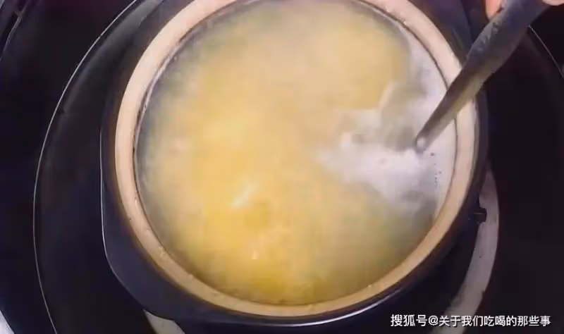 煮小米粥,直接下鍋煮就錯了,教你正確方法,香濃黏稠米油厚