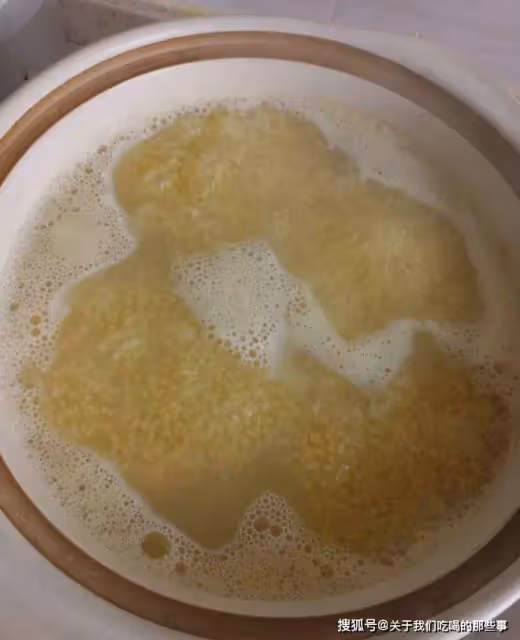 煮小米粥,直接下鍋煮就錯了,教你正確方法,香濃黏稠米油厚