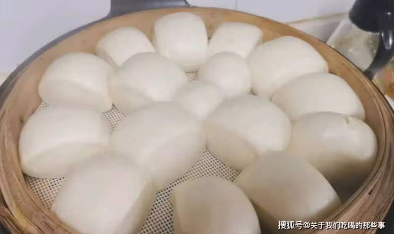 饅頭不要直接放冰箱,教你一招,放一個月照樣鬆軟,香甜不變味