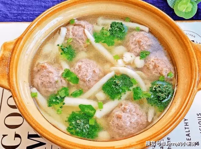 秋天不喝湯，吃啥都不香！推薦5道湯，養胃潤燥，大人孩子都適合