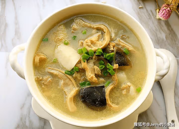 秋天不喝湯,吃啥都不香!推薦5道湯,養胃潤燥,大人孩子都適合