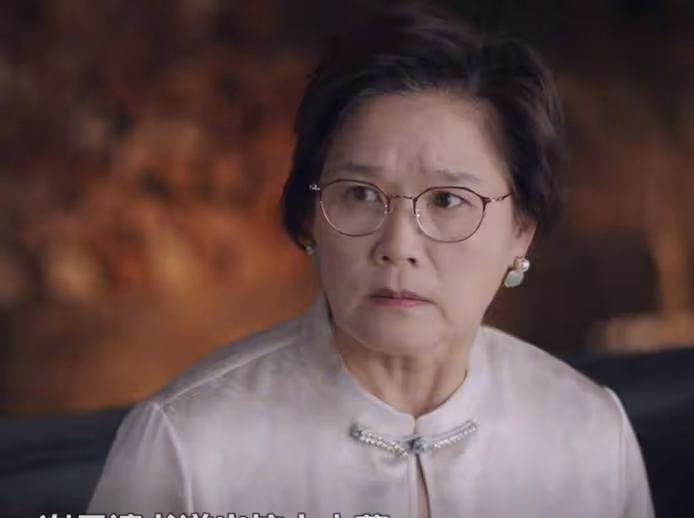 她的城:謝添竟非艾英親子?謝母遺書道出內幕