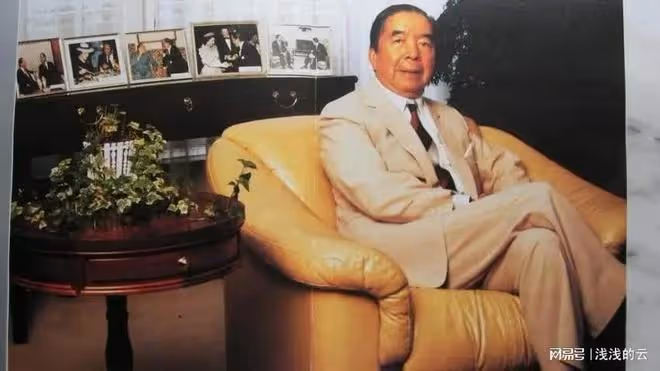 81年,包玉剛捐1000萬美元,附特殊條件,無人敢接,鄧公:行!
