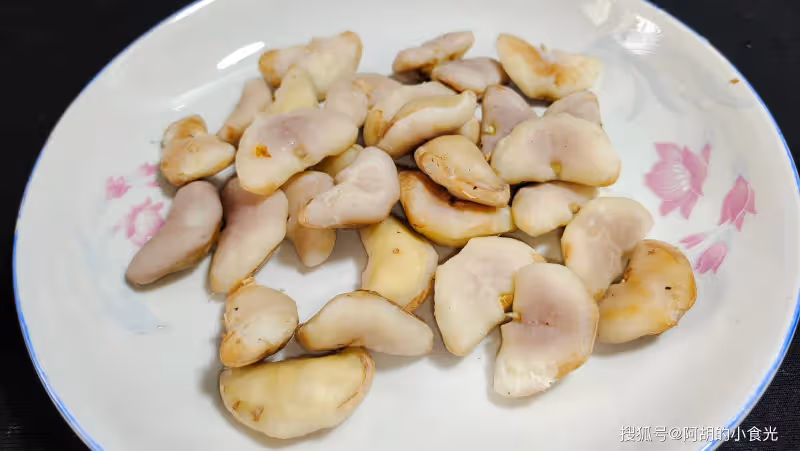 板栗、紅薯靠邊,入秋後快吃它就對了!食用期太短,能養人扛餓,炒著吃更驚艷