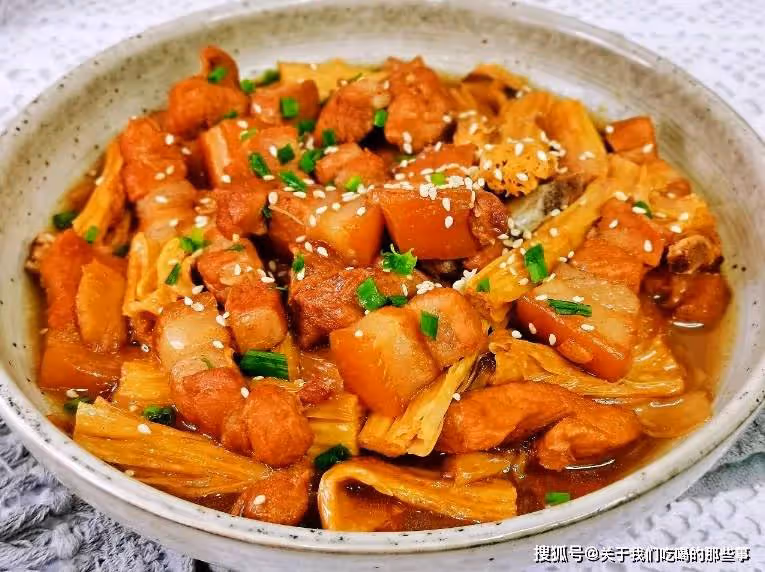 貼秋膘，推薦這4道燉肉，軟爛入味香而不膩，開胃解饞全家吃不膩