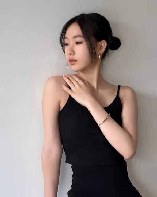 小S慶祝3個女兒即將開學，在豪宅中拍跳舞視頻瘋狂慶祝