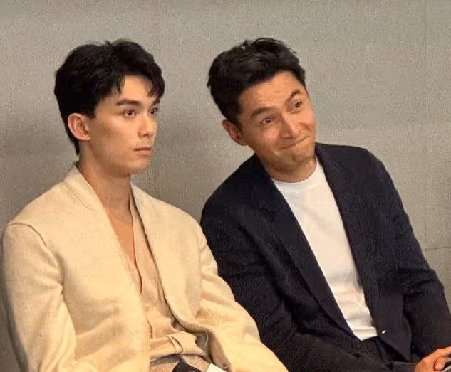 胡歌曬照後最新露面,剃掉鬍鬚容光煥發,眼神仍舊略顯憔悴