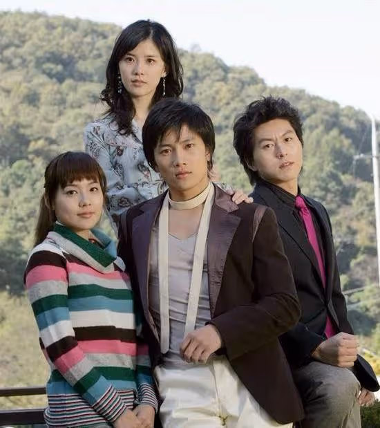 李寶英曬池晟為自己畫的肖像畫,結婚10周年將合體為粉絲戀愛咨商