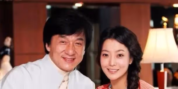 成龍金喜善時隔18年,再度合作拍攝《神話2》,將重現27歲的成龍