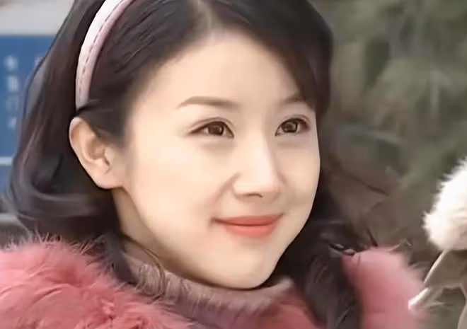 孫菲菲實名舉報導演,遭到劇組暴力毆打暗算,打人者至今沒被抓