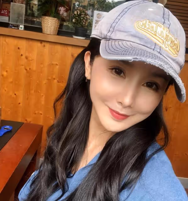 孫菲菲實名舉報導演,遭到劇組暴力毆打暗算,打人者至今沒被抓