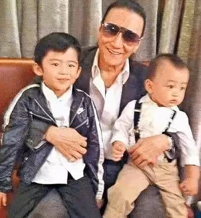 「四哥」謝賢的一生:自評為花花公子,後悔生下謝霆鋒