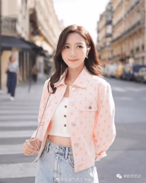 29歲TVB小花愛情事業兩得意！與男友廣州看展被拍很甜蜜