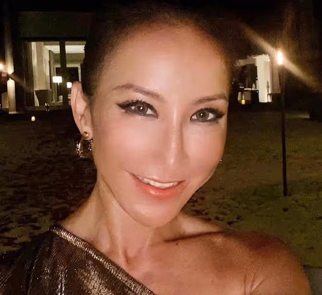 李玟去世前給好友發信息，向好友訴說自己的腿好疼
