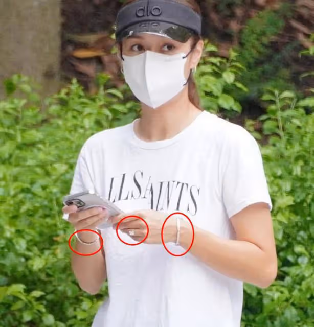 黃心穎已登記結婚,戴超大鑽戒秀恩愛,泥鯭化身保鏢全程護妻