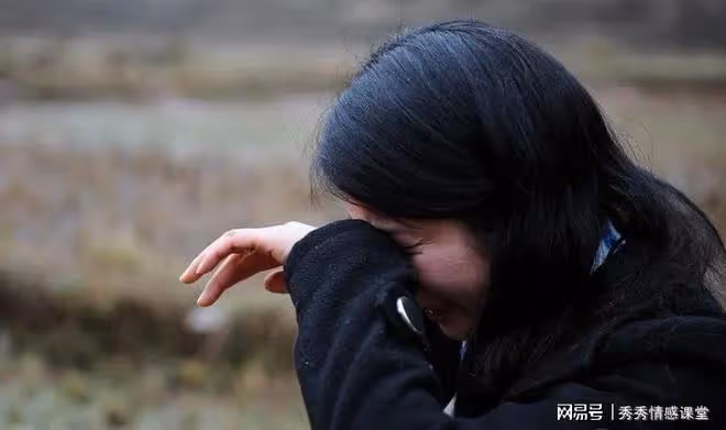 故事:欺負兒媳多年,婆婆摔傷卻讓兒媳伺候:沒問題,一月8千