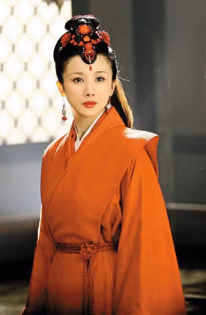 孫菲菲事件牽出《神鵰俠侶》大瓜,劉亦菲搶「小龍女」不講武德