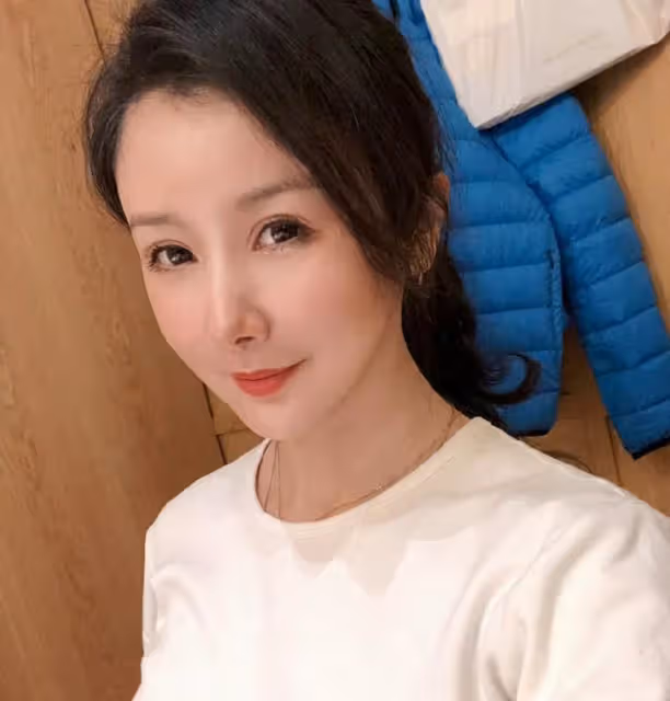 孫菲菲再揭霸凌真相,直指行業黑箱操作,導演妻子不堪壓力關評