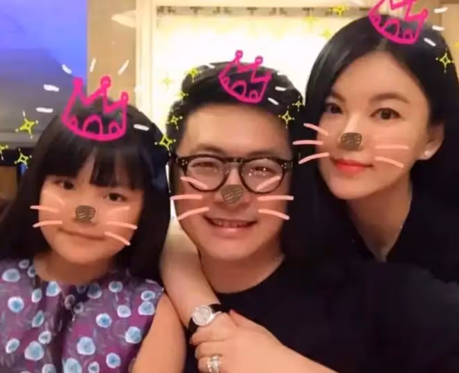 47歲李湘退休了!以後專注女兒家人,中年離婚帶娃太幸福