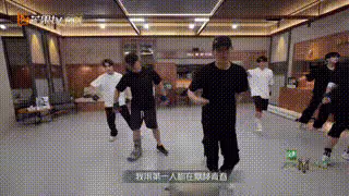 「演員沒資格生病」！王耀慶帶腳傷完成唱跳舞台：愧對隊友及觀眾