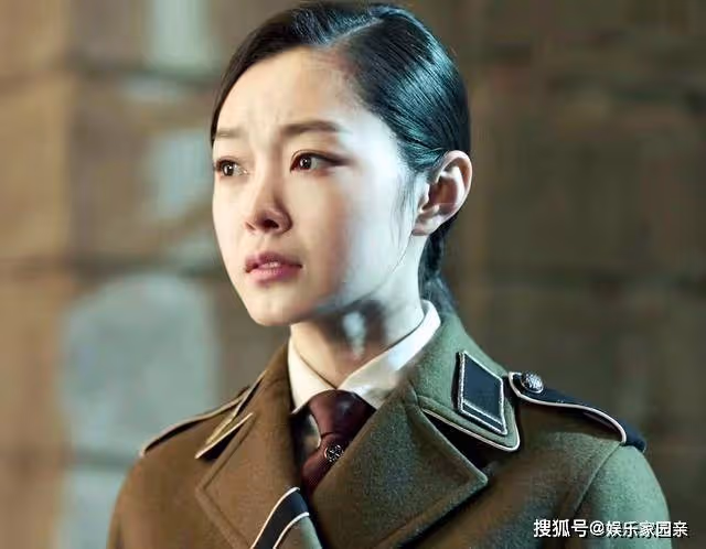 《蜂巢》破綻百出，顧盼逃離清山軍校至少有三個細節經不起推敲