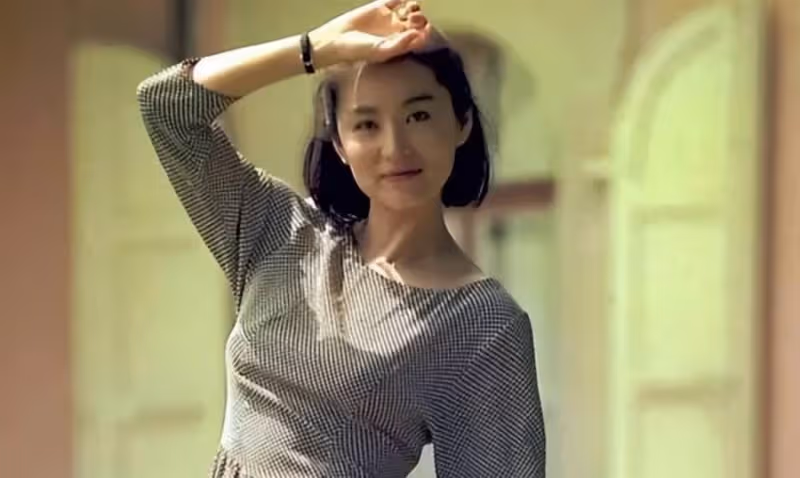 林青霞:我這輩子最正確的決定,就是為丈夫生下兩個女兒
