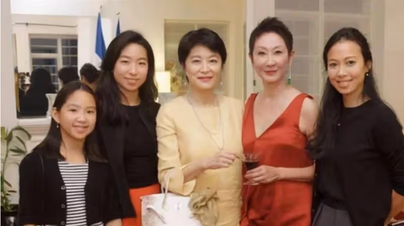 林青霞：我這輩子最正確的決定，就是為丈夫生下兩個女兒