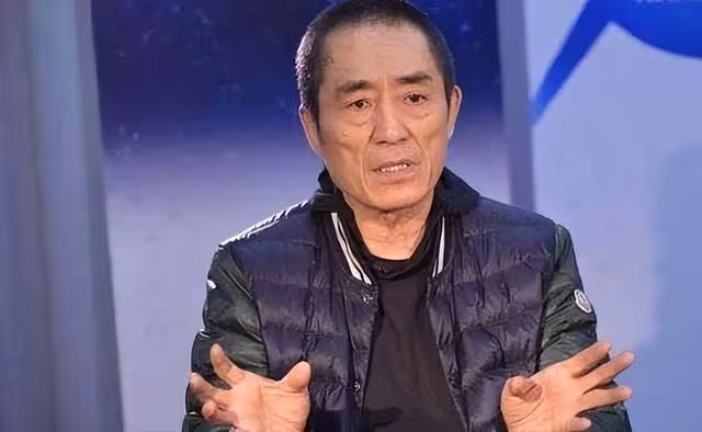 08年奧運會開幕式,9歲女孩假唱,被罵15年,現在過的如何?