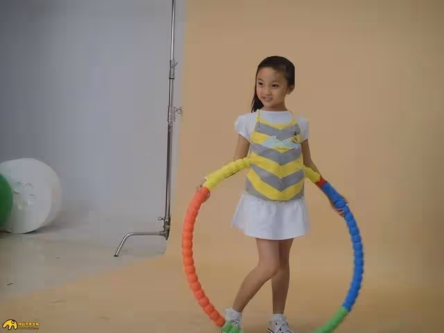 08年奧運會開幕式,9歲女孩假唱,被罵15年,現在過的如何?