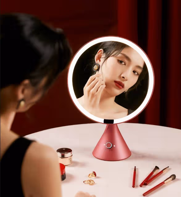 七夕超級禮物推薦——翡色奈LED化妝鏡,專屬女友浪漫!