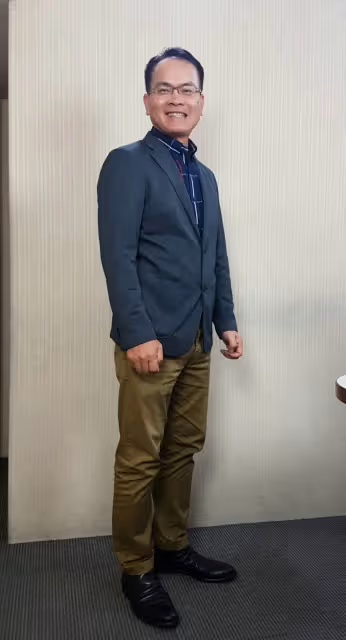 今年才辭節目主持棒!63歲鄭弘儀「再次宣布不幹了」 播完最後一集「不捨吐露心聲」