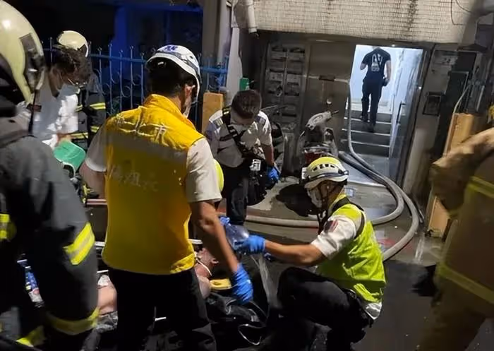 重度昏迷!25歲男星深夜家中著火,情況不樂觀,經紀人盼奇蹟