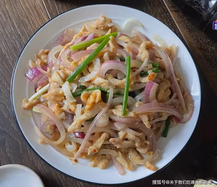 洋蔥配什麼菜最好吃?分享4種不同做法,鮮香又解饞,頓頓吃光碟