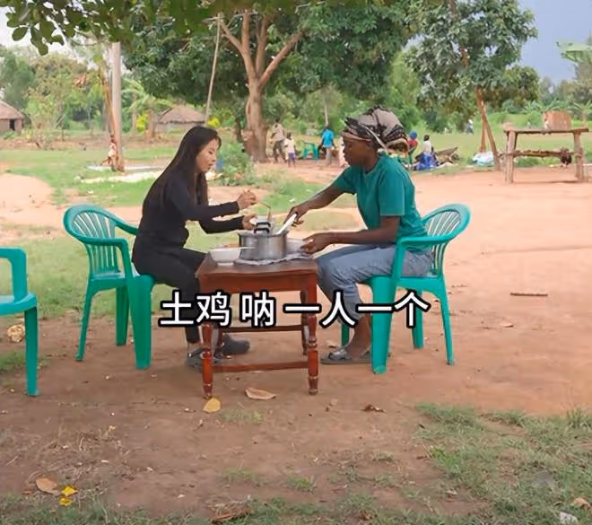 網紅Rose在娘家拒歸，讓流產大嫂躺地上坐月子，小姑子上門被冷落